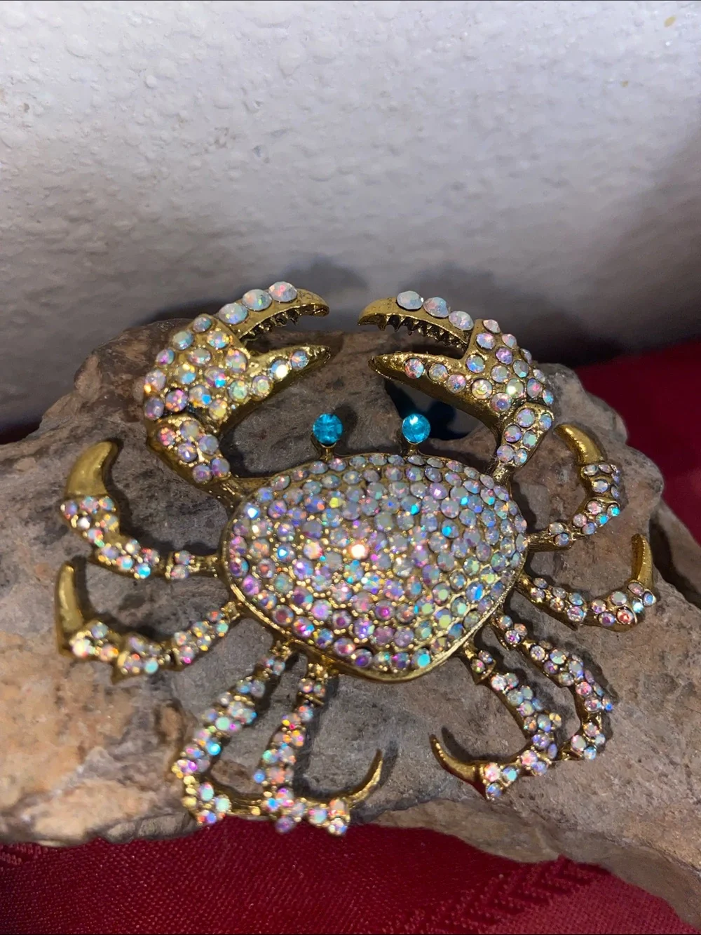 NEW Fancy Rhinestoned White Crab Broach